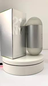 Perfume 212 Carolina Herrera 100ml - Fragancia Femenina Urbana (1.1)